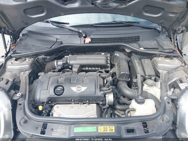 2010 MINI COOPER WMWMF3C5XATZ21650 Photo 9