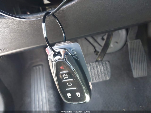 1G1ZD5ST3PF182678 Chevrolet lfv