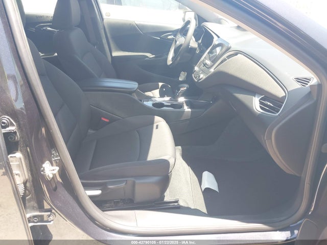 1G1ZD5ST3PF182678 Chevrolet lfv