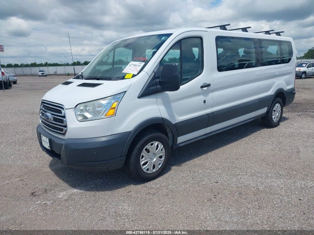1FBZX2YG3HKA17394 Ford 2017