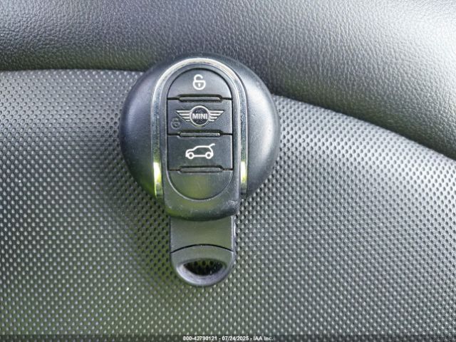 2020 MINI COUNTRYMAN WMZYW3C01L3L21935 Photo 10