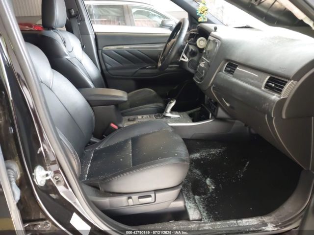 2019 MITSUBISHI OUTLANDER PHEV JA4J24A56KZ023288 Photo 4