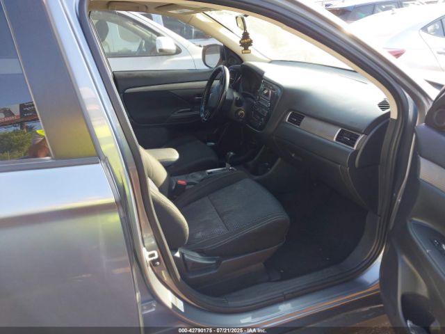 2016 MITSUBISHI OUTLANDER JA4AD2A31GZ033506 Photo 4