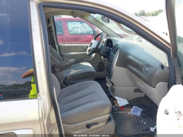 2006 CHRYSLER TOWN & COUNTRY 2A4GP54L66R706054 Photo 4