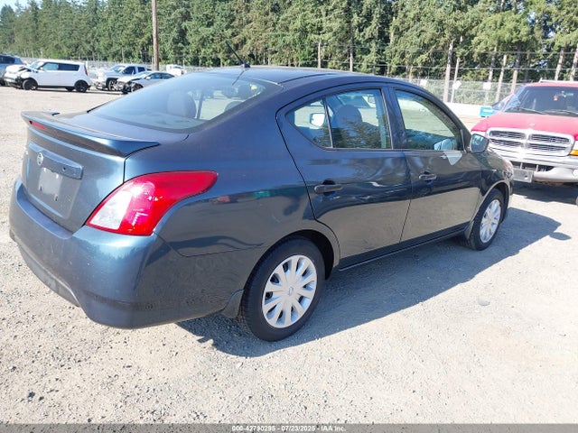 3N1CN7AP8HL856893 Nissan 2017