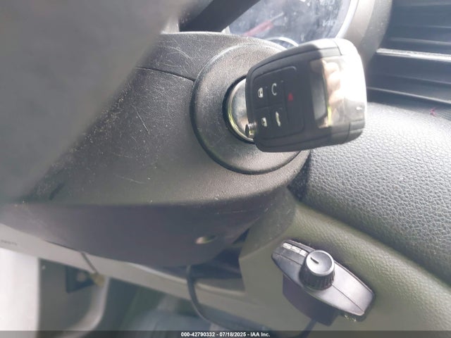 Chevrolet lkw 2015 1G11B5SL6FF332851 Image 11