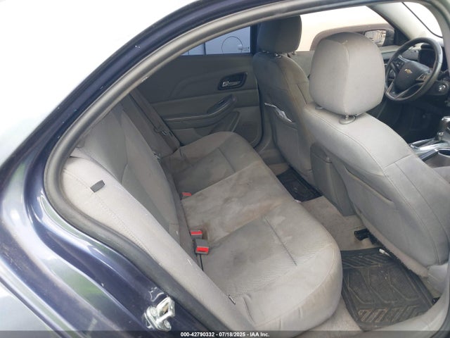 Chevrolet lkw 2015 1G11B5SL6FF332851 Image 8