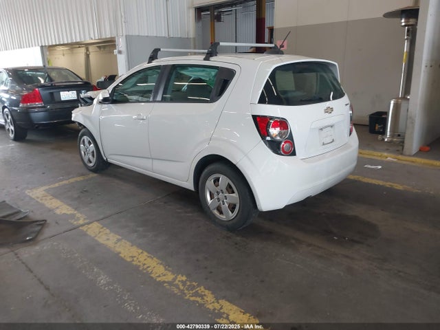 1G1JB6SG0F4161647 Chevrolet lwe