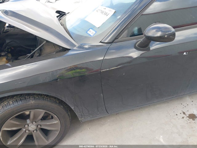 2C3CDZAG5FH861734 Dodge Challenger