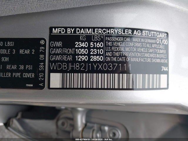 42790419 :رقم المزاد ، WDBJH82J1YX037111 vin ، 2000 Mercedes-benz E 320 4m مزاد بيع
