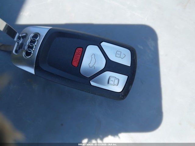 2018 AUDI A4 WAUKMAF45JA215993 Photo 10