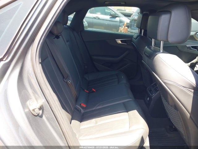 2018 AUDI A4 WAUKMAF45JA215993 Photo 7
