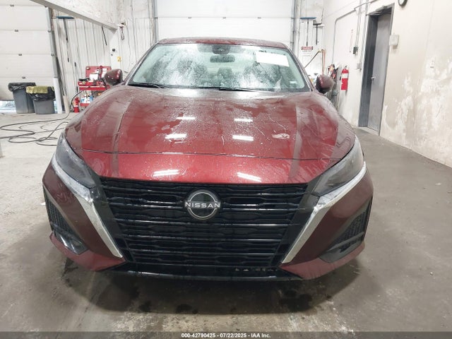 Nissan 2025 2025 1N4BL4DW2SN378015 Image 12