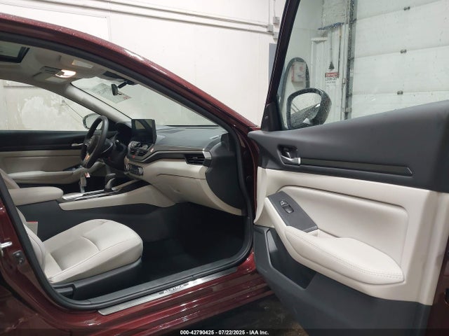 Nissan 2025 2025 1N4BL4DW2SN378015 Image 5