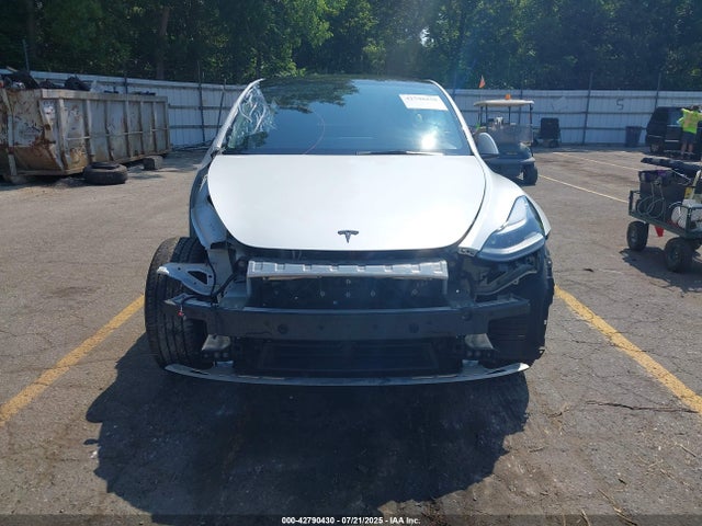 7SAYGDEE0PF837775 Tesla Model Y