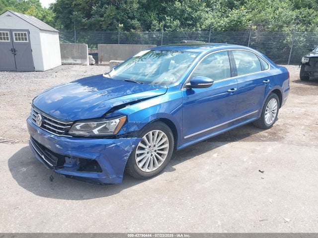 1VWBT7A34GC004401 Volkswagen 2016