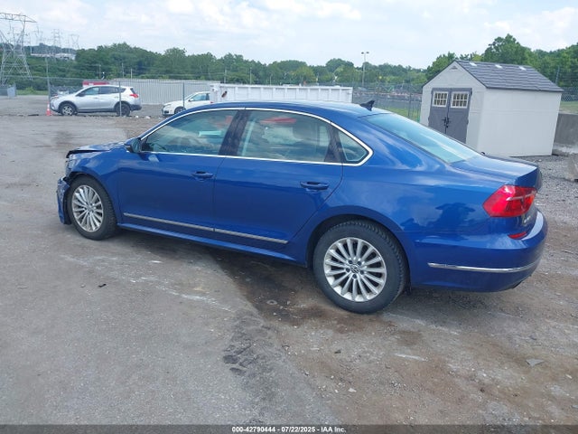 1VWBT7A34GC004401 Volkswagen 2016
