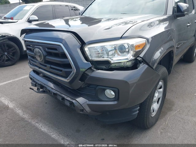 5TFAX5GN1KX145136 Toyota 2tr-fe
