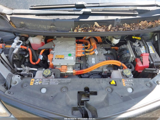 1G1FY6S04K4102733 Chevrolet 2019