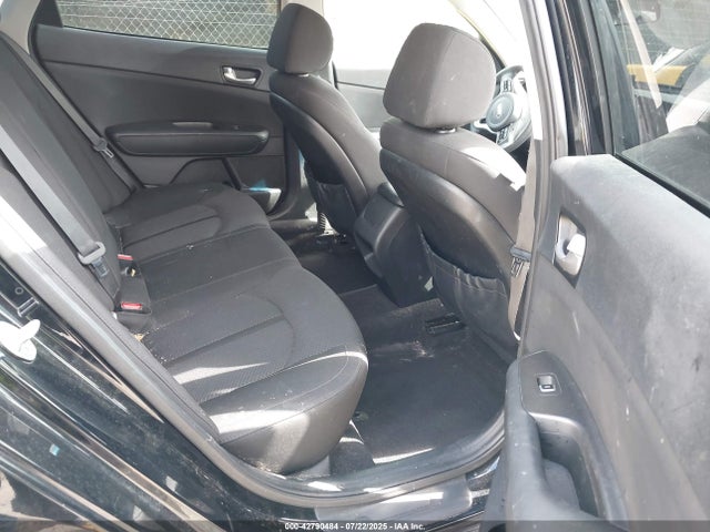 5XXGT4L38HG136597 KIA g 2.4 dohc gdi