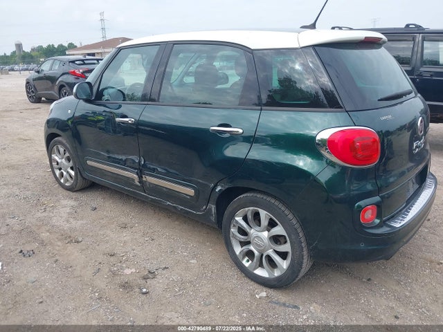 2014 FIAT 500L ZFBCFACH5EZ003565 Photo 2
