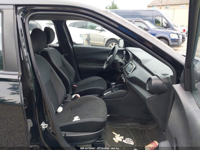 3N1CP5CU9KL501613 Nissan 2019