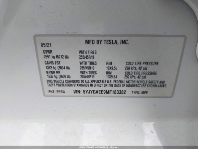 2021 TESLA MODEL Y 5YJYGAEE9MF183382 Photo 8