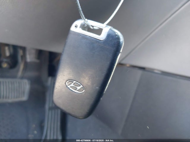 2013 Hyundai Sonata Hybrid Limited მანქანა იყიდება აუქციონზე, vin: KMHEC4A43DA075180, აუქციონის ნომერი: 42790606