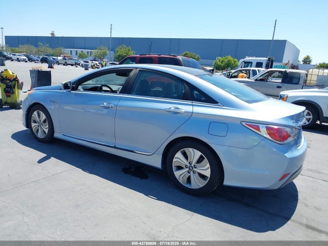2013 Hyundai Sonata Hybrid Limited მანქანა იყიდება აუქციონზე, vin: KMHEC4A43DA075180, აუქციონის ნომერი: 42790606