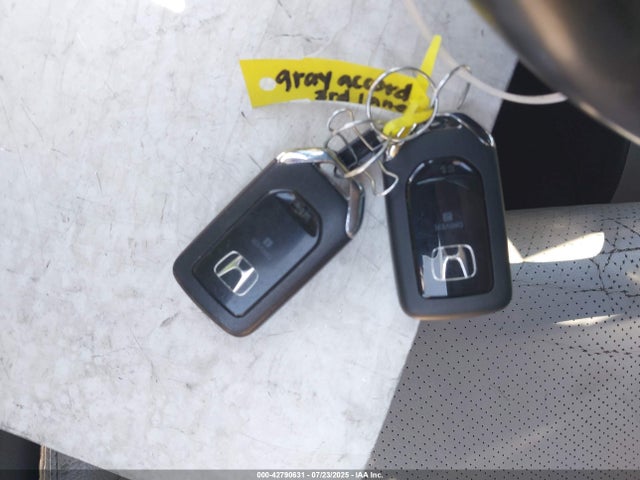 1HGCR2F94HA152360 Honda k24w1