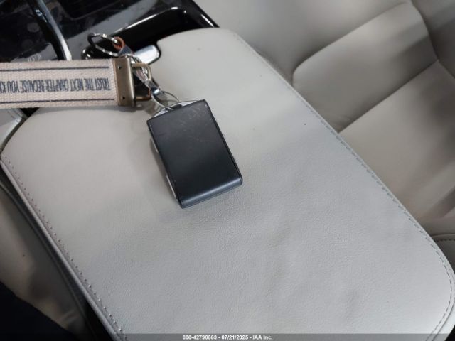 2024 VOLVO S60 RECHARGE PLUG-IN HYBRID 7JRH60FK5RG311147 Photo 10