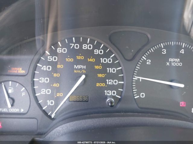 2003 SATURN VUE 5GZCZ63B93S863745 Photo 6