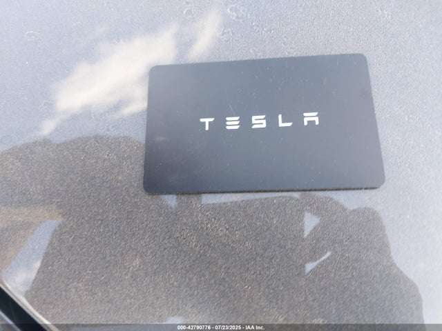 2025 Tesla Model 3 Long Range Rear-wheel Drive მანქანა იყიდება აუქციონზე, vin: 5YJ3E1EA2SF911828, აუქციონის ნომერი: 42790776