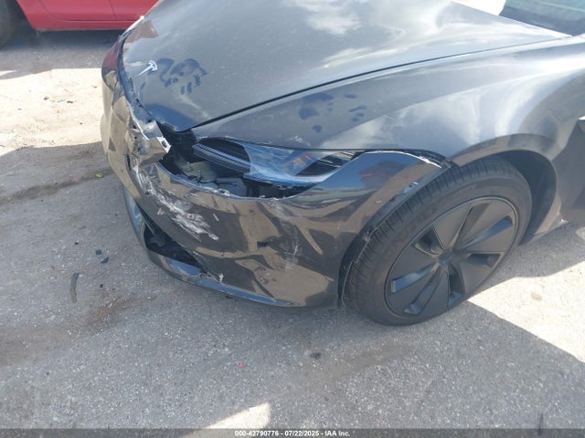 2025 Tesla Model 3 Long Range Rear-wheel Drive მანქანა იყიდება აუქციონზე, vin: 5YJ3E1EA2SF911828, აუქციონის ნომერი: 42790776