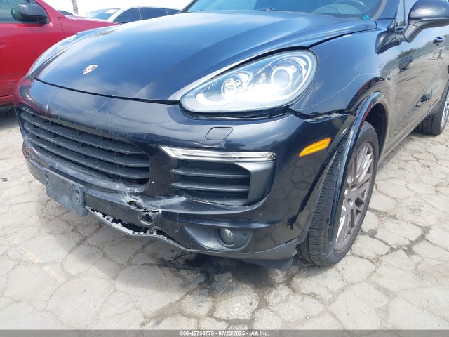 Porsche Cayenne 2018 WP1AA2A21JKA04981 Image 6