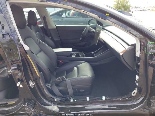 2018 TESLA MODEL 3 5YJ3E1EB1JF144299 Photo 4