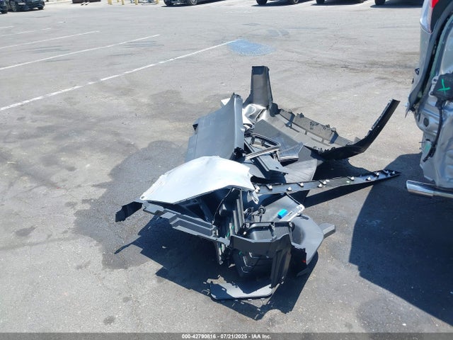 2T3MWRFV7SW268842 Toyota a25a-fxs
