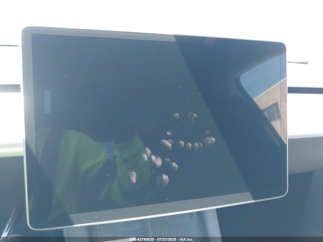 2025 TESLA MODEL Y 7SAYGAEE5SF253279 Photo 6