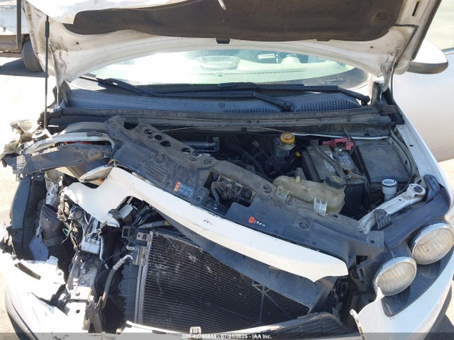 1G1JC6SHXE4103078 Chevrolet luw
