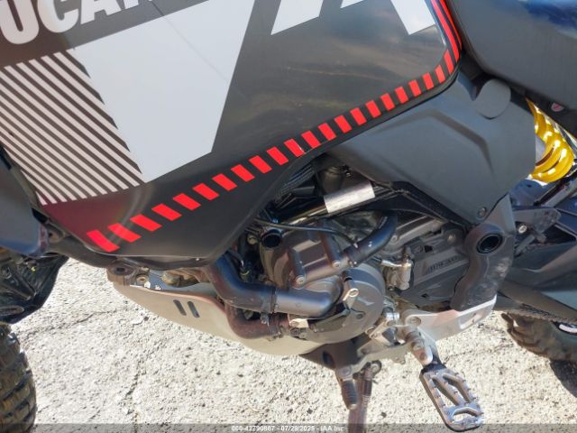 2023 DUCATI DESERT X ZDMXANDTXPB006209 Photo 8