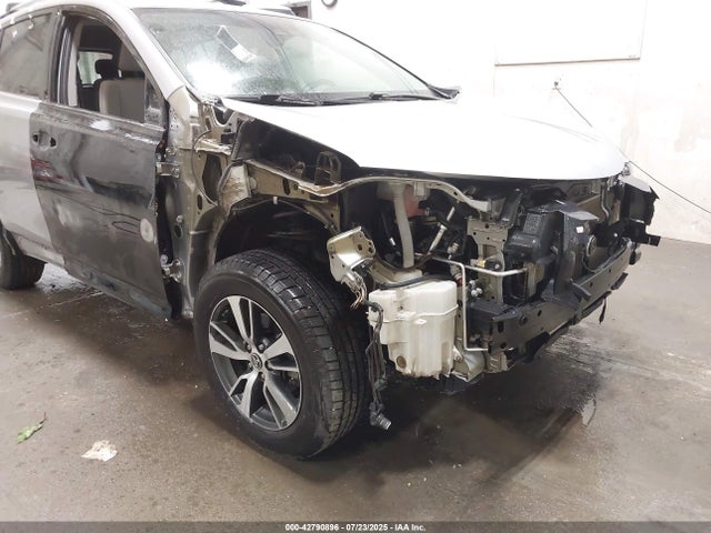 Toyota 2ar-fe 2016 2T3RFREV4GW490589 Image 6