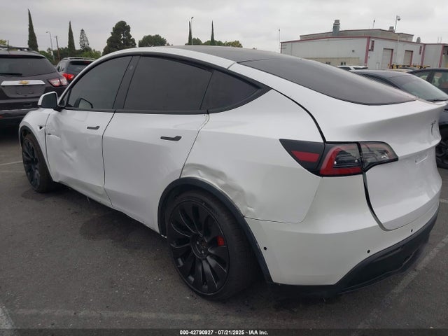 7SAYGDEFXNF484838 Tesla Model Y