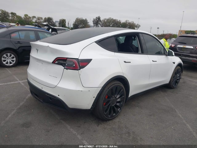7SAYGDEFXNF484838 Tesla Model Y