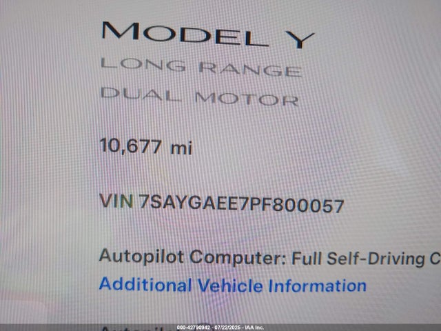 7SAYGAEE7PF800057 Tesla Model Y