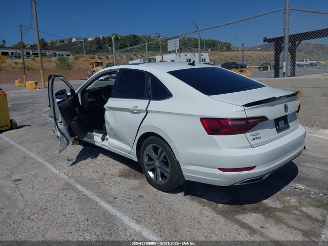 3VWC57BU8MM002313 Volkswagen tsi