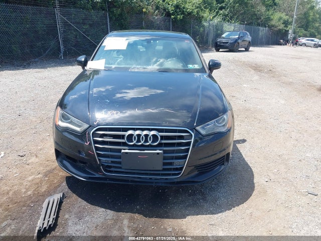 WAUB8GFF5G1077647 Audi A3