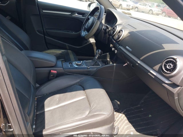 WAUB8GFF5G1077647 Audi A3