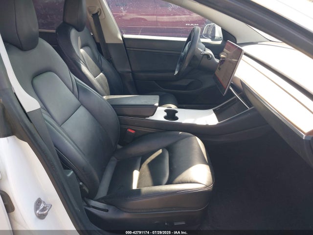 2020 TESLA MODEL 3 5YJ3E1EA6LF660314 Photo 4