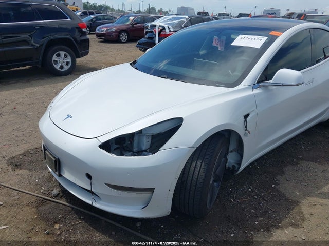2020 TESLA MODEL 3 5YJ3E1EA6LF660314 Photo 5