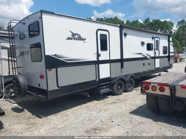 1UJBC0BT5R17T0159 Jayco Jayfl184bh